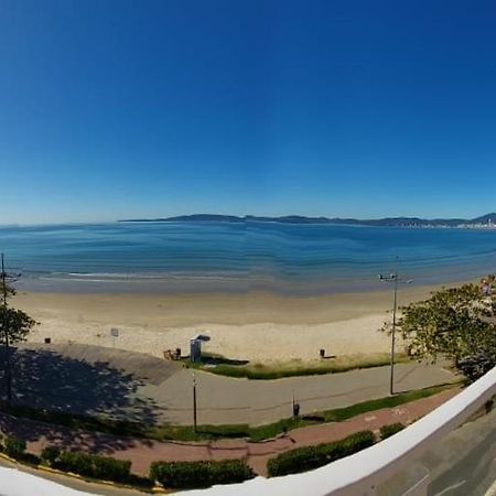 Apartamento De Cobertura Frente Para O Mar Itapema Kültér fotó