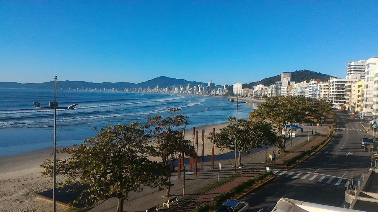 Apartamento De Cobertura Frente Para O Mar Itapema Kültér fotó