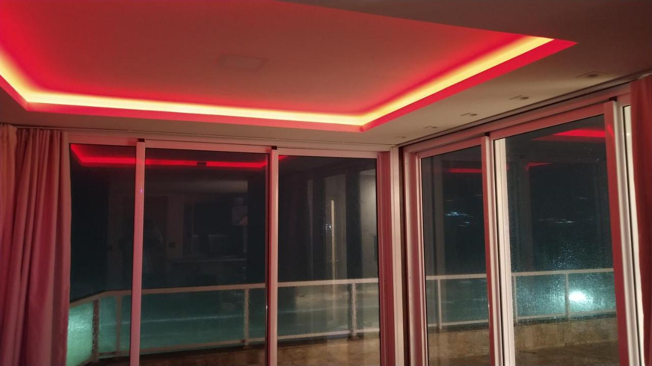 Apartamento De Cobertura Frente Para O Mar Itapema Kültér fotó