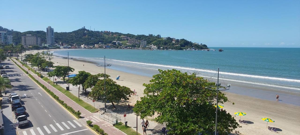 Apartamento De Cobertura Frente Para O Mar Itapema Kültér fotó