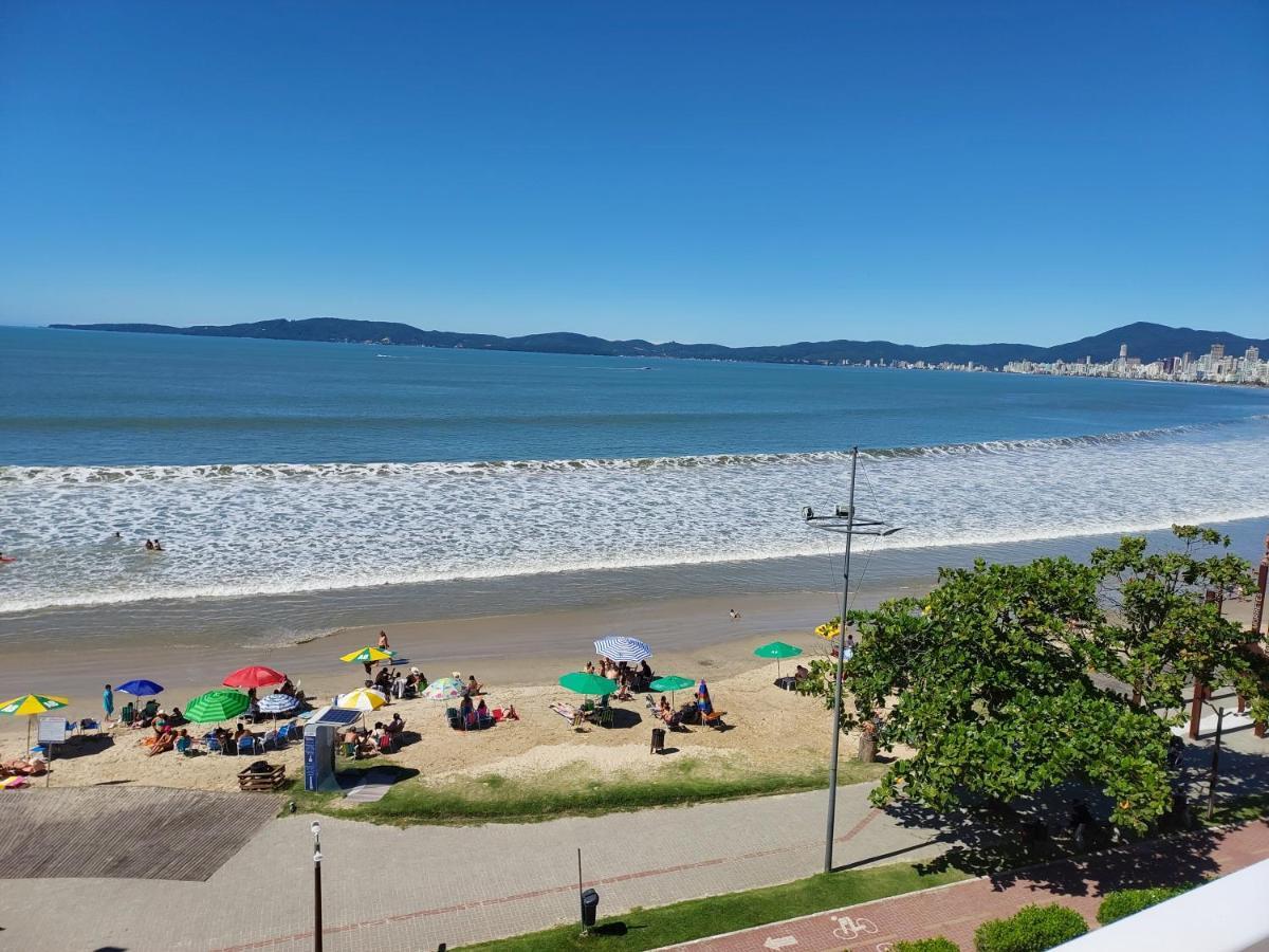 Apartamento De Cobertura Frente Para O Mar Itapema Kültér fotó